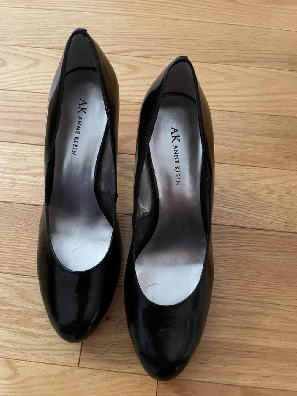 Anne Klein Black Pumps, Size 8.5 Women’s